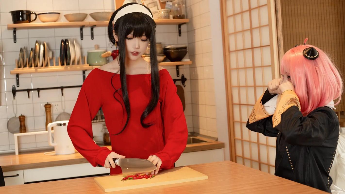 Anime Cosplay Yor Forger - زي تنكري لشخصية يور فورجر من